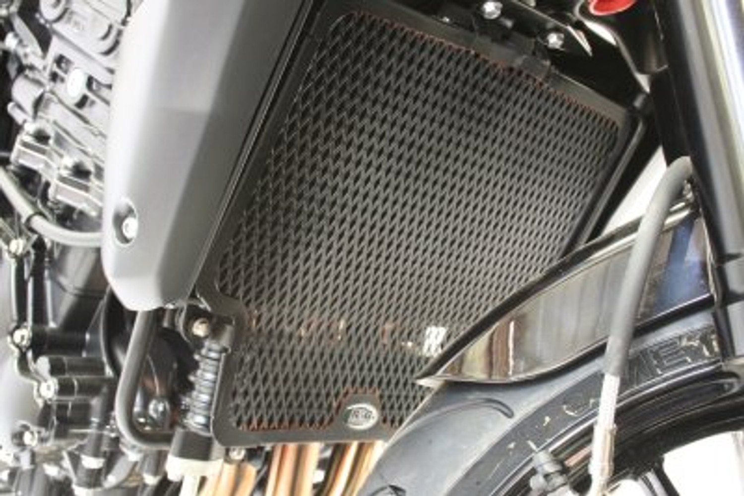 R&G Racing Radiator & Oil Cooler Guard for the Triumph Speed Triple 1050 (2010) R&G Racing Radiator & Oil Cooler Guard for the Triumph Speed Triple 1050 (2010)